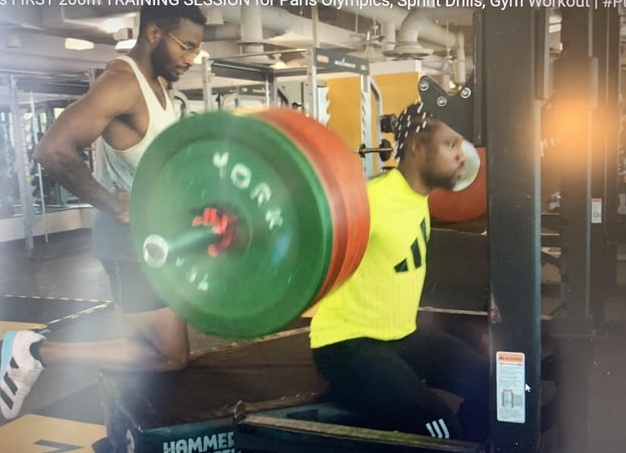 ВИДЕО: 200 приседаний за одну тренировку